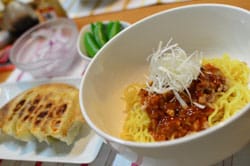 じゃじゃ麺