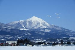 冬の磐梯山